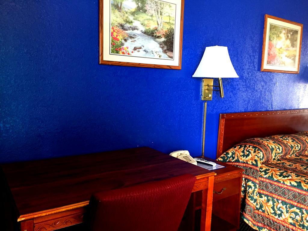 Crown Inn Grand Prairie Εξωτερικό φωτογραφία