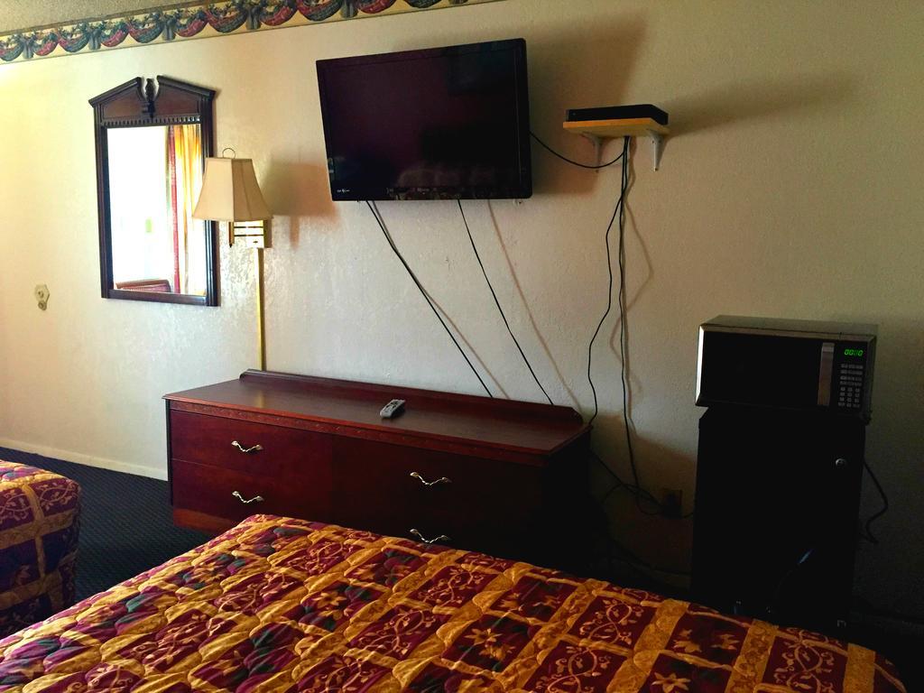 Crown Inn Grand Prairie Εξωτερικό φωτογραφία