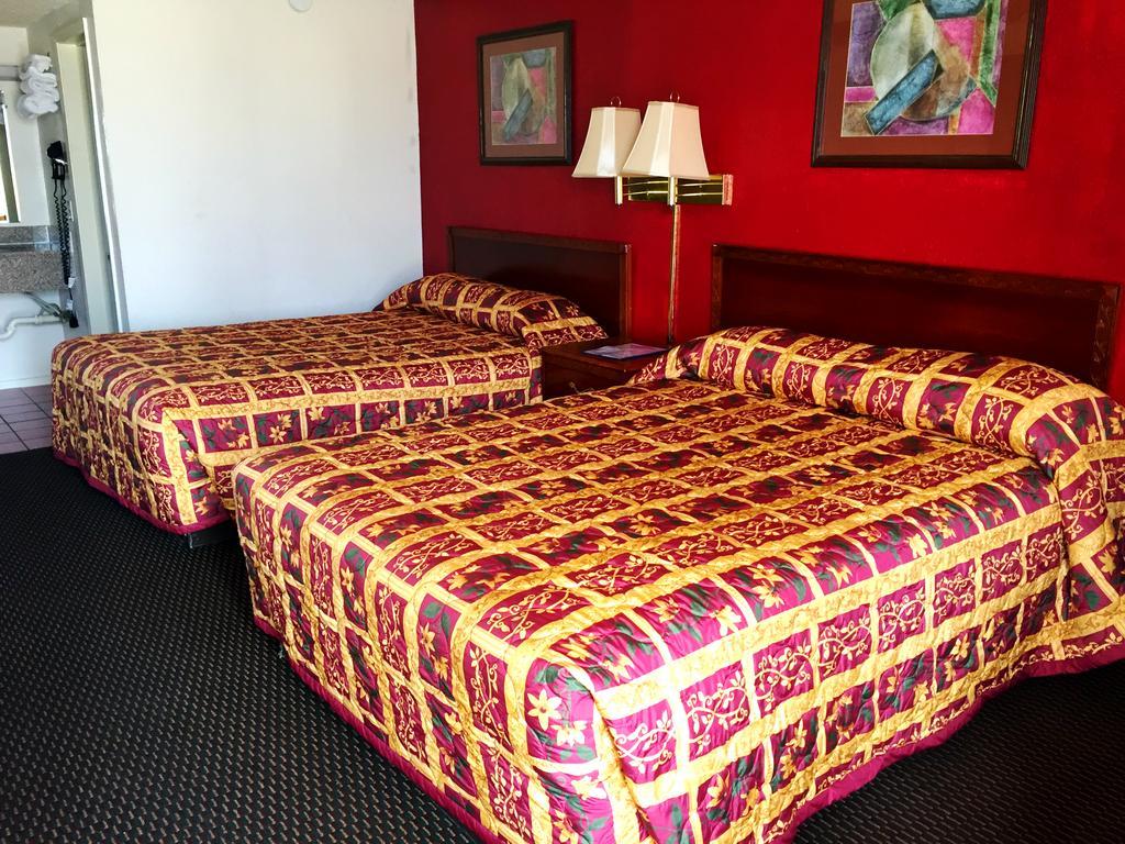 Crown Inn Grand Prairie Εξωτερικό φωτογραφία